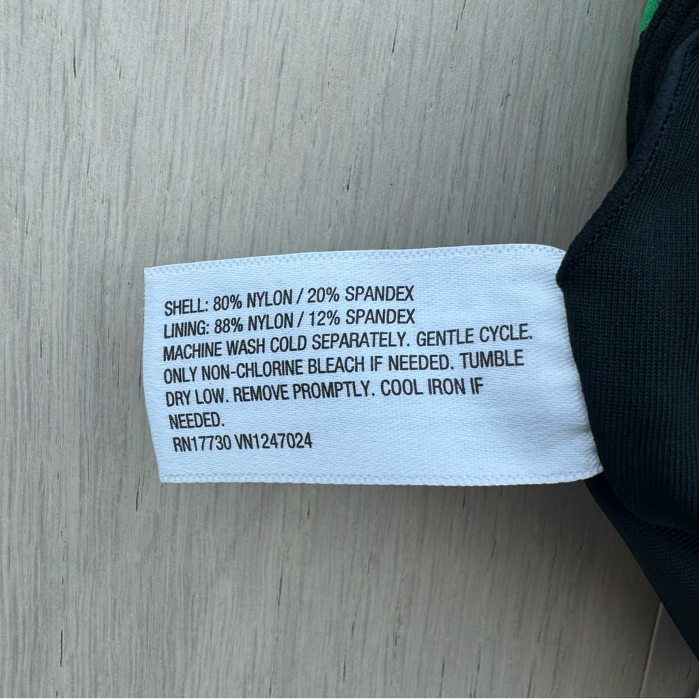 Diane Von Furstenberg x Target Disco Zebra Green Racerback Sports Bra Sz XL - Picture 3 of 4